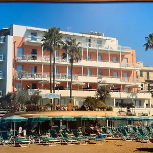 Perelli Apartmanhotel Loano
